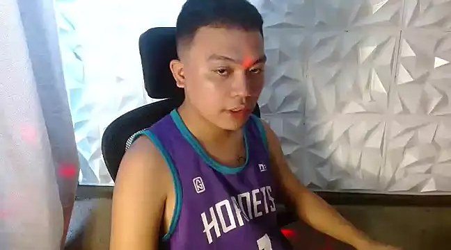 Snapshot of xsweetasian69x chatting on 03/14/25, 07:04 xsweetasian69x online show from 03/14/25, 07:04