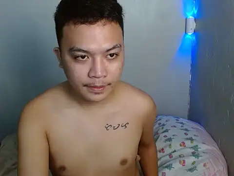 Snapshot of xsweetasian69x chatting on 02/25/26, 09:35 xsweetasian69x online show from 02/25/26, 09:35