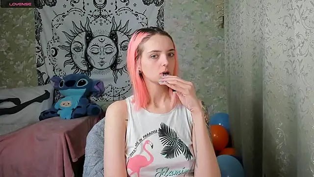 Cutie Adelia online show from 12/26/24, 10:26