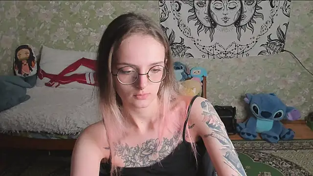 Cutie Adelia online show from 05/20/26, 04:35