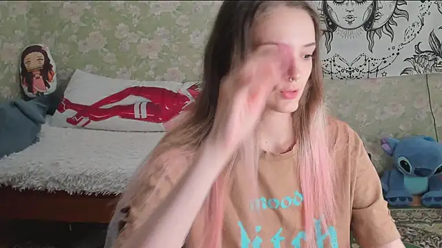 Snapshot of Cutie_Adelia chatting on 07/16/26, 08:53 Cutie Adelia online show from 07/16/26, 08:53
