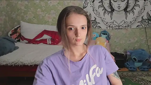 Snapshot of Cutie_Adelia chatting on 07/22/26, 01:36 Cutie Adelia online show from 07/22/26, 01:36