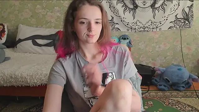 Snapshot of Cutie_Adelia chatting on 07/28/26, 11:50 Cutie Adelia online show from 07/28/26, 11:50