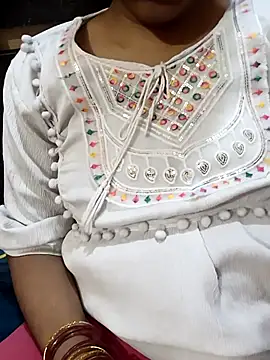 Diya 143 online show from 09/28/25, 07:58