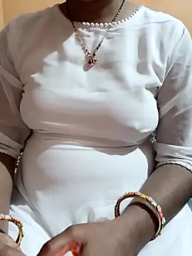 Diya 143 online show from 10/24/25, 04:42