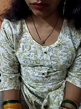 Diya 143 online show from 03/24/26, 04:39