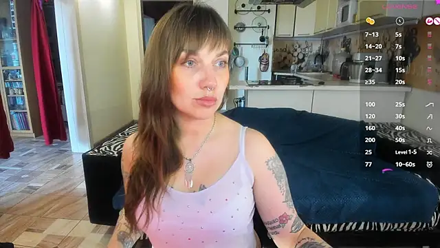 Snapshot of StacyTigerr chatting on 05/11/26, 12:11 StacyTigerr online show from 05/11/26, 12:11