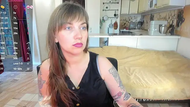 Snapshot of StacyTigerr chatting on 05/28/26, 01:19 StacyTigerr online show from 05/28/26, 01:19