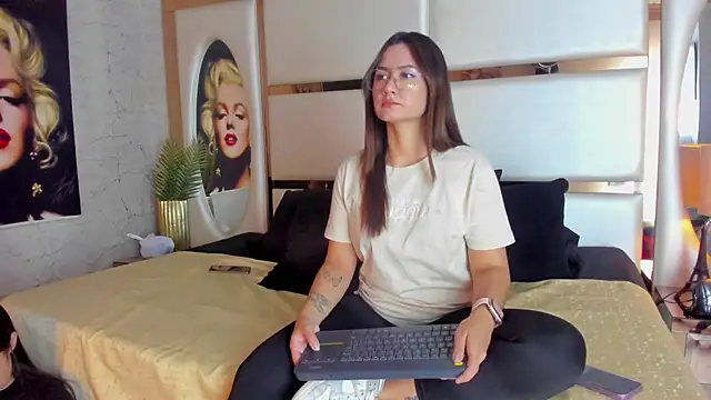 celestestars online show from 11/19/25, 09:26