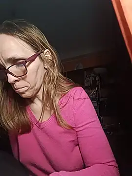 Dettybitch40 online show from 11/13/25, 03:55