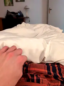 Snapshot of jungerbummser23 chatting on 11/24/25, 08:19 jungerbummser23 online show from 11/24/25, 08:19