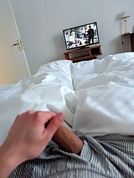 Snapshot of jungerbummser23 chatting on 03/02/26, 03:41 jungerbummser23 online show from 03/02/26, 03:41