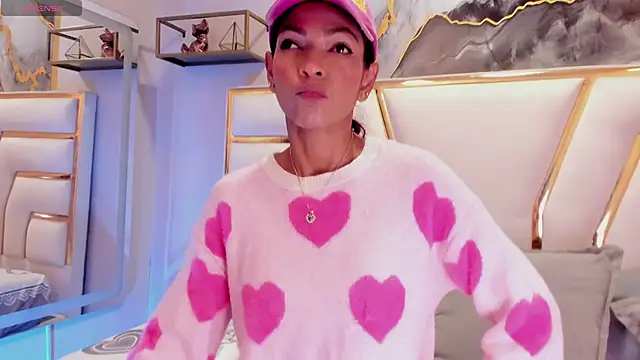 HannaPetit online show from 01/18/26, 11:47