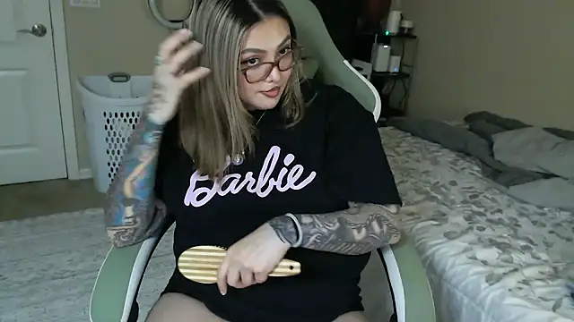 nativepumpkin95 online show from 01/19/25, 03:50