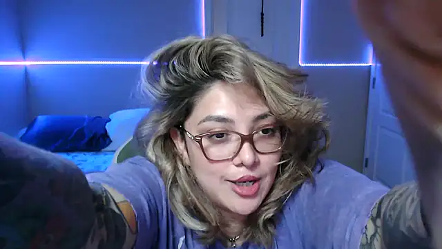 nativepumpkin95 online show from 01/31/25, 06:13