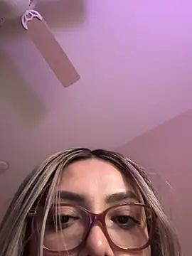 nativepumpkin95 online show from 02/12/25, 03:29