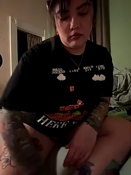 nativepumpkin95 online show from 09/23/25, 10:35