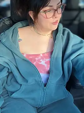 nativepumpkin95 online show from 02/15/26, 11:01