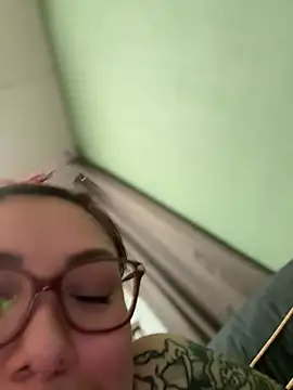 nativepumpkin95 online show from 05/15/26, 05:14