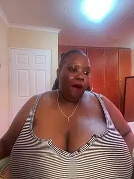 Michyboldy online show from 02/13/26, 07:37