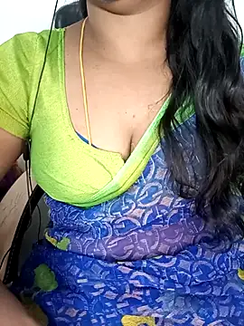 Tamil-hotwife online show from 01/09/26, 05:37