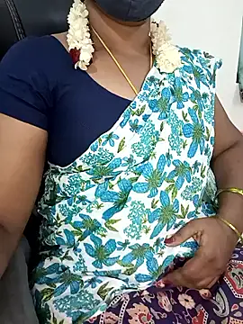 Tamil-hotwife online show from 03/31/26, 06:52
