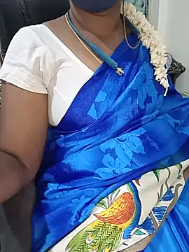Snapshot of Tamil-hotwife chatting on 07/18/26, 04:00 Tamil-hotwife online show from 07/18/26, 04:00