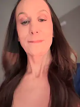 Fiona Kent  online show from 02/05/25, 12:20