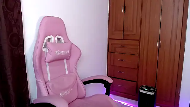 tastymeli online show from 12/31/24, 03:55