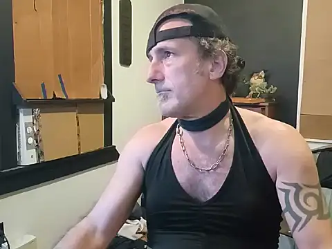Snapshot of Punkie6669 chatting on 01/01/25, 11:27 Punkie6669 online show from 01/01/25, 11:27