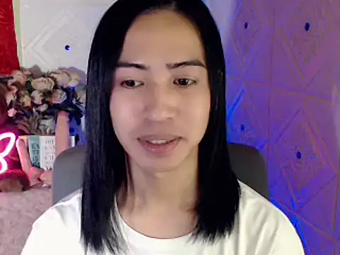 Snapshot of Lemonadexxx chatting on 12/17/24, 06:24 Lemonadexxx online show from 12/17/24, 06:24