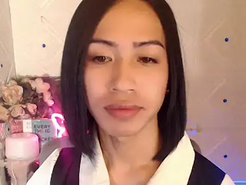 Snapshot of Lemonadexxx chatting on 02/27/25, 06:42 Lemonadexxx online show from 02/27/25, 06:42