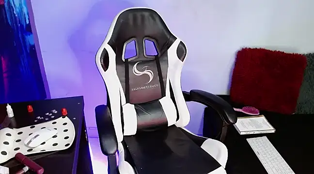 Ardat Lili69 online show from 01/29/25, 03:47