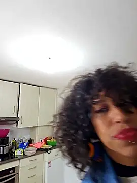 Goldenlace online show from 10/20/25, 03:34