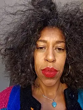 Goldenlace online show from 12/16/25, 01:16