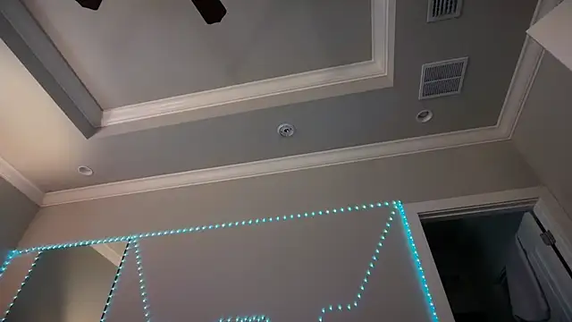 Vivian MayXxX online show from 04/06/26, 09:05