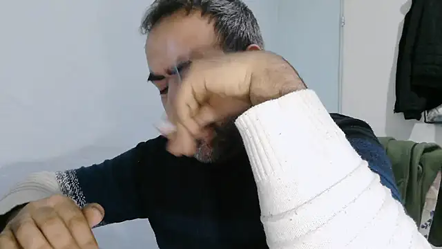 ZYXEL353 online show from 02/02/26, 08:18