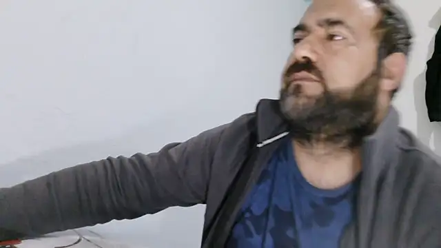 ZYXEL353 online show from 04/01/26, 02:03