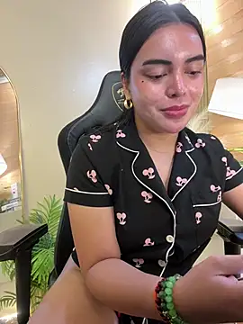 HotstuffCherrySummer online show from 02/11/25, 01:09