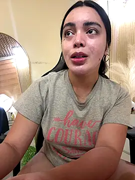 HotstuffCherrySummer online show from 09/17/25, 07:54