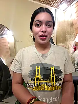 HotstuffCherrySummer online show from 11/30/25, 08:40