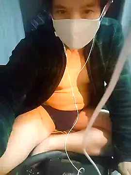 Snapshot of tarou08700870 chatting on 10/27/25, 07:07 tarou08700870 online show from 10/27/25, 07:07