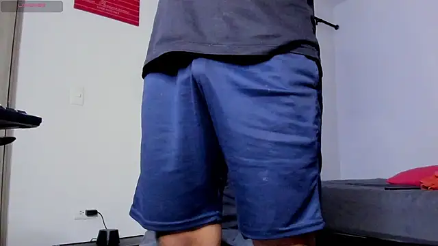 Cloudy pigDude online show from 03/13/25, 06:05