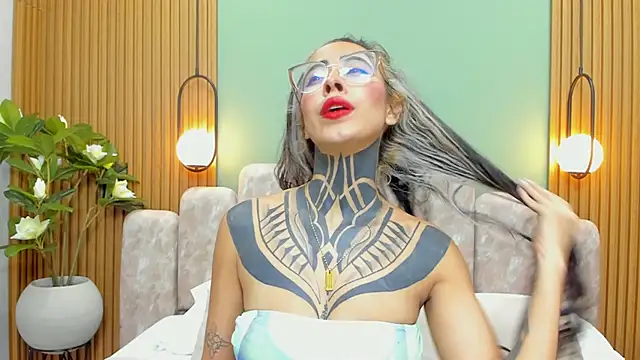 NicoleBlum online show from 01/09/25, 07:29