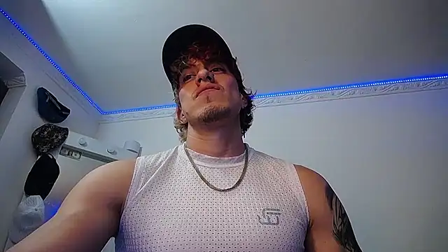 strongboy  online show from 03/16/25, 01:07