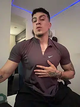 strongboy  online show from 03/13/26, 07:20