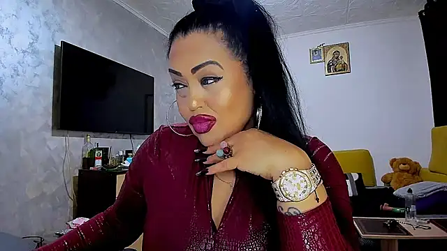 Brendaxx1 online show from 05/27/26, 08:39
