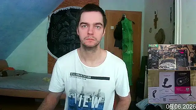 Chris23547 online show from 06/06/26, 07:24