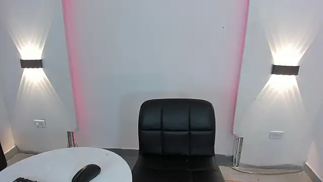 Snapshot of xGenesis_Miller_ chatting on 09/15/25, 09:15 xGenesis Miller  online show from 09/15/25, 09:15