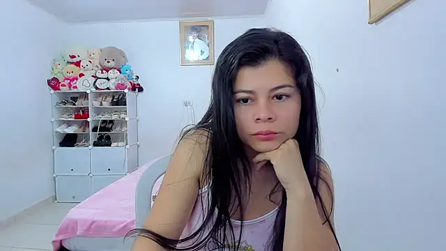 sweetnia online show from 11/28/25, 01:36